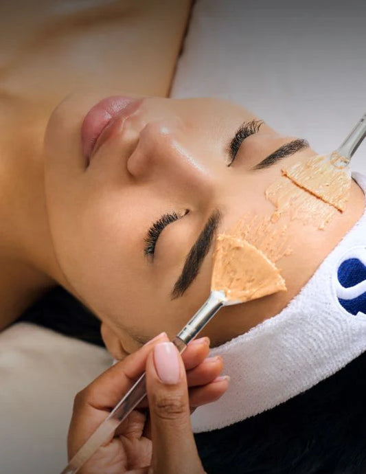 iS Clinical Flash Brightening Peel
